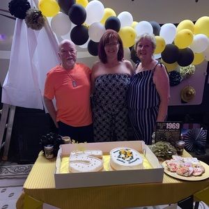 Meet your Posher, Karen